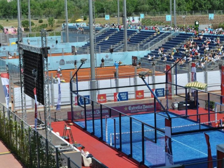Padel courts Manzasport in World Padel Tour
